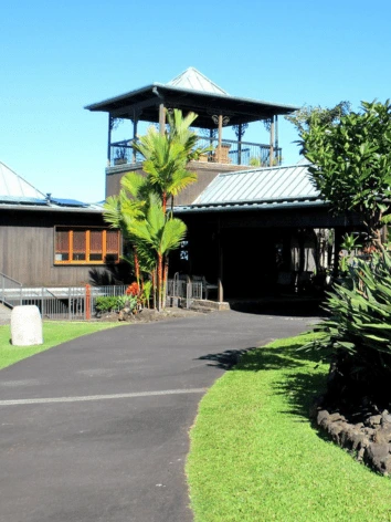 Holualoa Inn front view
